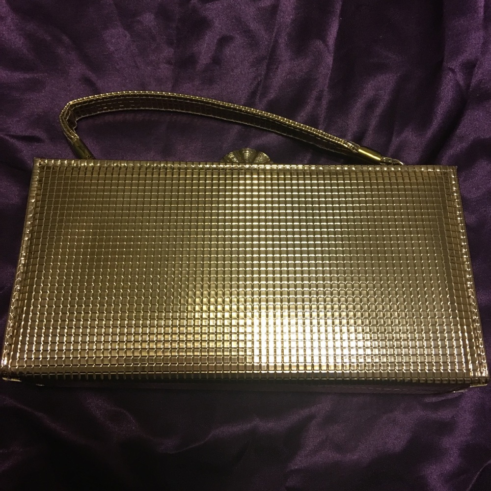 Vintage gold vinyl and metal box purse EUC
